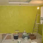 Покраска стен в Сочи
