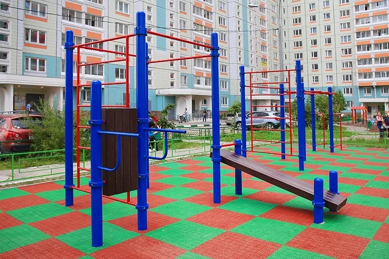 Оборудование для детских и спортивных уличных площадок 6